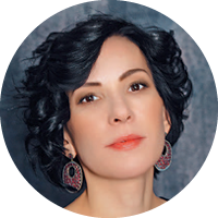Полина Елизарова