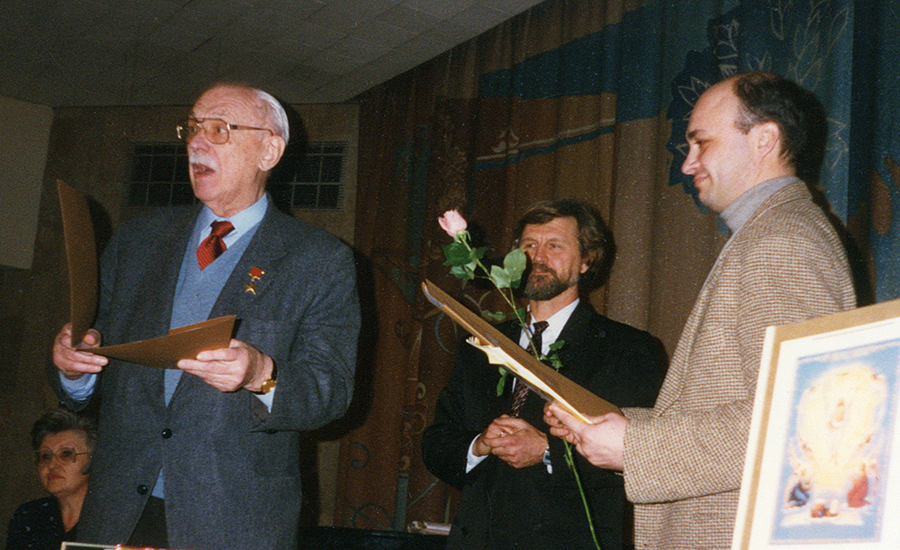Сергей Михалков, Георгий Юдин, Евгений Сосновский в Фонде культуры, 1996 год Сергей Михалков, Георгий Юдин, Евгений Сосновский в Фонде культуры, 1996 год