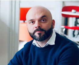 Заявление Виталия Зюсько по поводу иска о защите деловой репутации от издательства «КомпасГид» к писательнице И. А. Лисовой Заявление Виталия Зюсько по поводу иска о защите деловой репутации от издательства «КомпасГид» к писательнице И. А. Лисовой