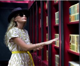 " ":        30%  2025 