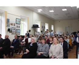 В Великом Новгороде состоялся книжный праздник «История России в книгах» В Великом Новгороде состоялся книжный праздник «История России в книгах»