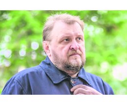 Михаил Фаустов: «Тащить нечитающего человека в книжную культуру – бессмысленное занятие» Михаил Фаустов: «Тащить нечитающего человека в книжную культуру – бессмысленное занятие»